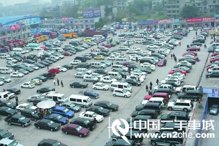 多重原HB火博体育因共同作用 为何上海二手车市场泛滥成灾
